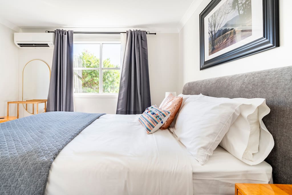 Bedroom 3 at Flamingo House — Velvet & calm